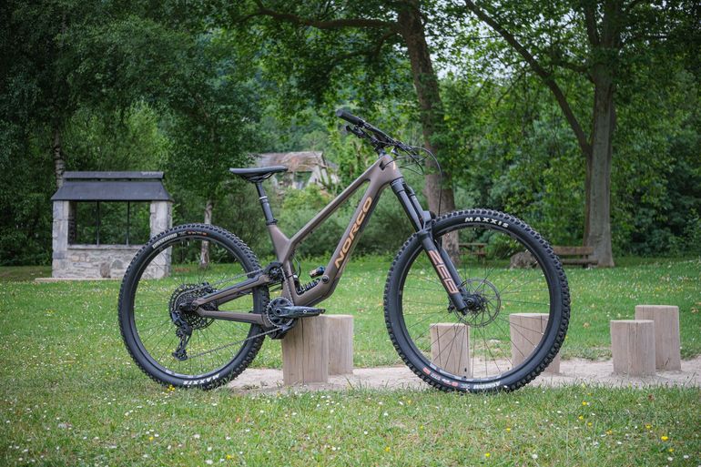 Used Norco Range SRAM GX Eagle 2024 Mountainbike, Orange — image 7 of 15