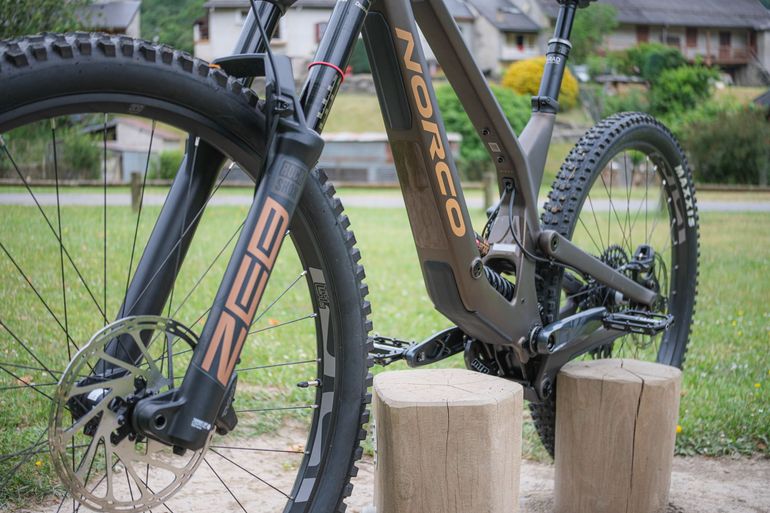 Used Norco Range SRAM GX Eagle 2024 Mountainbike, Orange — image 13 of 15