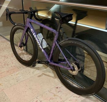 Used Specialized Tarmac Shimano Ultegra Di2 2025 Road & Gravel, Purple — image 3 of 3