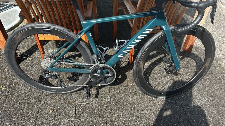 Used Canyon Ultimate CF 7 Di2 2026 2026 Road & Gravel, Green — image 4 of 5