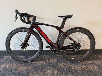 Used Trek Madone SL 7 AXS Gen 7 2024 2024 Road & Gravel, Red — image 6 of 8