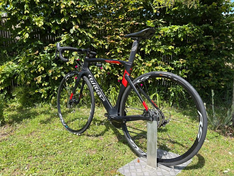 Used Wilier Cento1AIR SHIMANO 105 R7020 2020 2020 Road & Gravel, Black — image 4 of 10