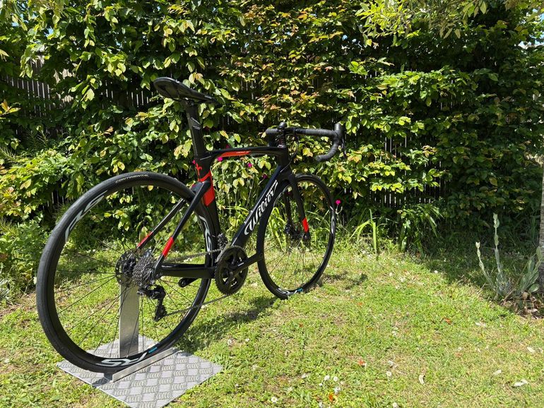 Used Wilier Cento1AIR SHIMANO 105 R7020 2020 2020 Road & Gravel, Black — image 2 of 10