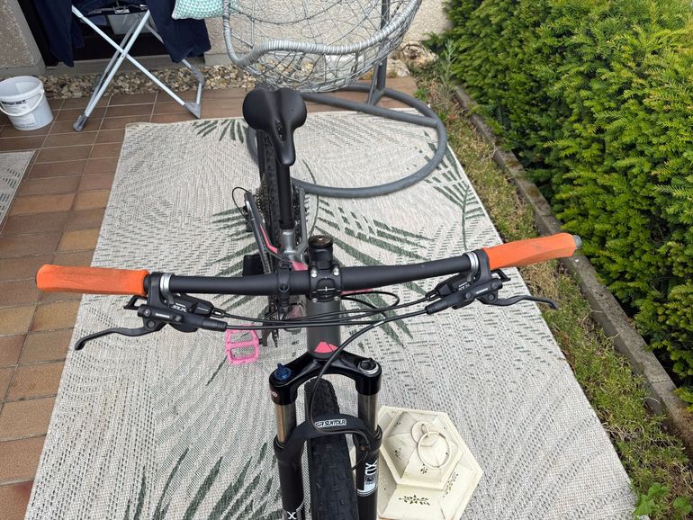 Used Canyon Grand Canyon WMN AL 4.0 2020 2020 Mountainbike, Light Gray, 27.5, 29 — image 5 of 5