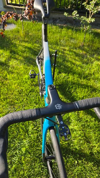 Used Factor O2 Shimano Ultegra Di2 8170 2023 2023 Road & Gravel, Blue — image 2 of 8