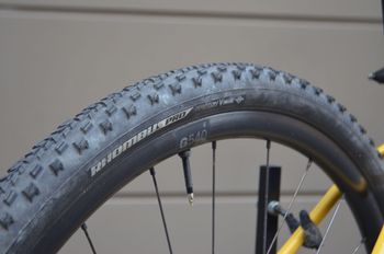Used Specialized Diverge Sport Carbon 2020 2020 Road & Gravel, White — image 23 of 37