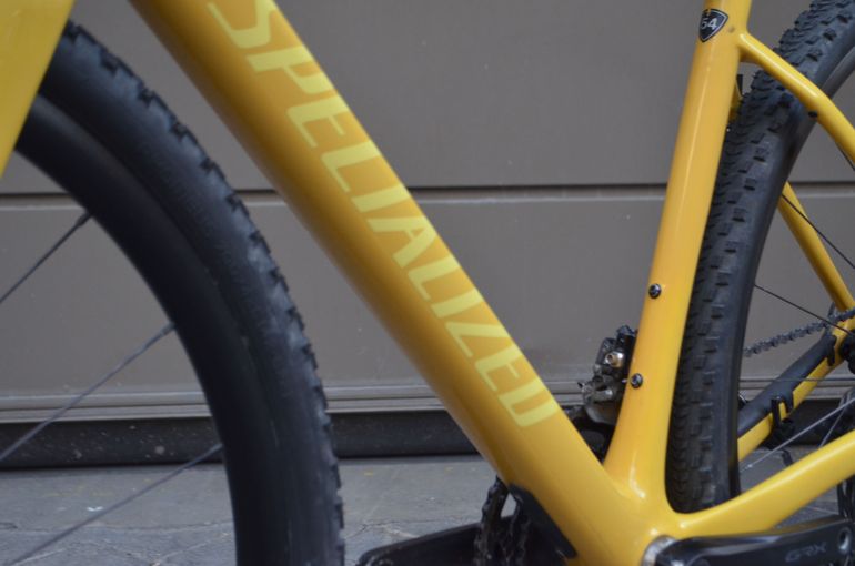 Used Specialized Diverge Sport Carbon 2020 2020 Road & Gravel, White — image 31 of 37
