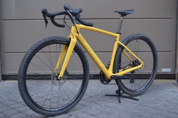 Used Specialized Diverge Sport Carbon 2020 2020 Road & Gravel, White — image 5 of 37