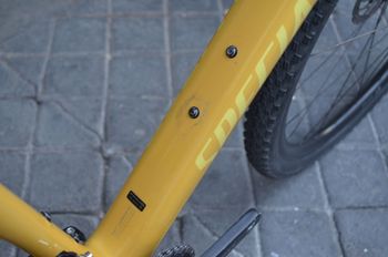 Used Specialized Diverge Sport Carbon 2020 2020 Road & Gravel, White — image 12 of 37