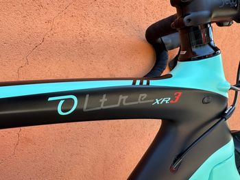Used Bianchi Oltre XR3 Ultegra 2019 2019 Road & Gravel — image 6 of 12
