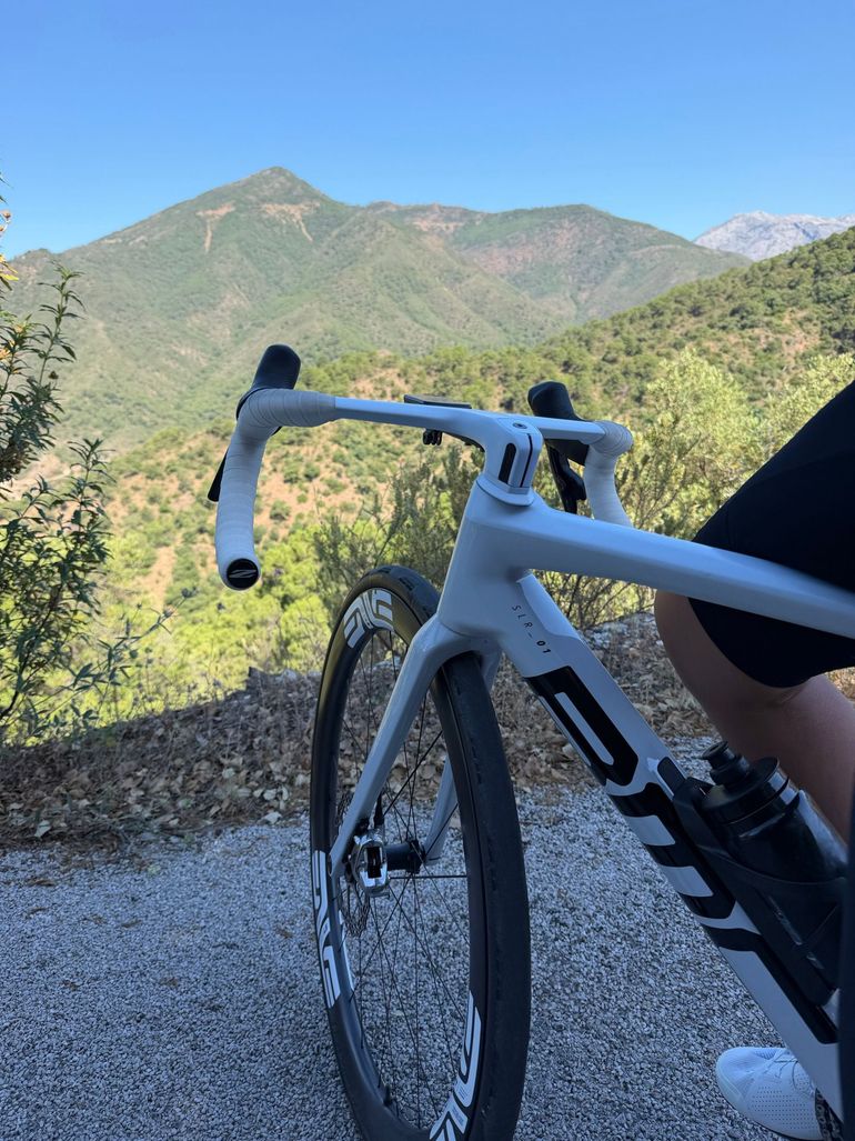 Used BMC Teammachine SLR 01 ONE 2024 2024 Road & Gravel — image 4 of 4