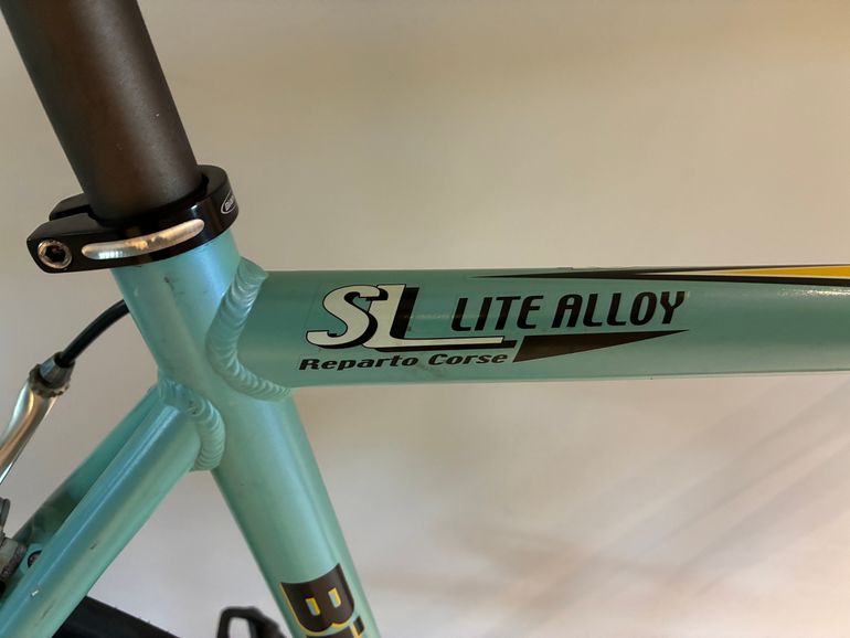 Used Bianchi Bianchi SL Lite Alloy Reparto Corse 2004 Road & Gravel, Blau — image 4 of 6