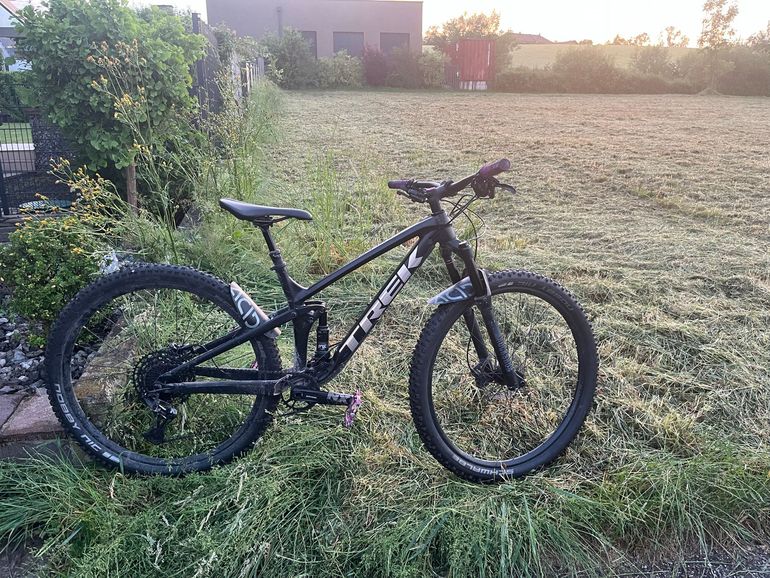 Used Trek Top Fuel 8 NX 2021 2021 Mountainbike, Black, 29 — image 1 of 4