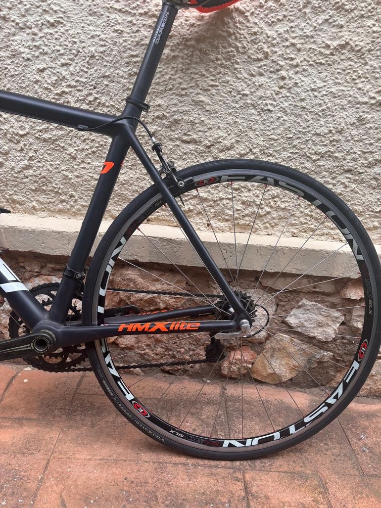 Used Lapierre Lapierre Custom Campagnolo Super Record 2012 Road & Gravel, Black — image 3 of 3