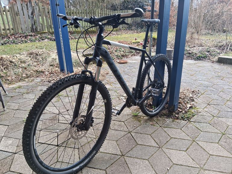 Used CUBE ACID 29 2018 2018 Mountainbike, Black, 29 — image 2 of 7