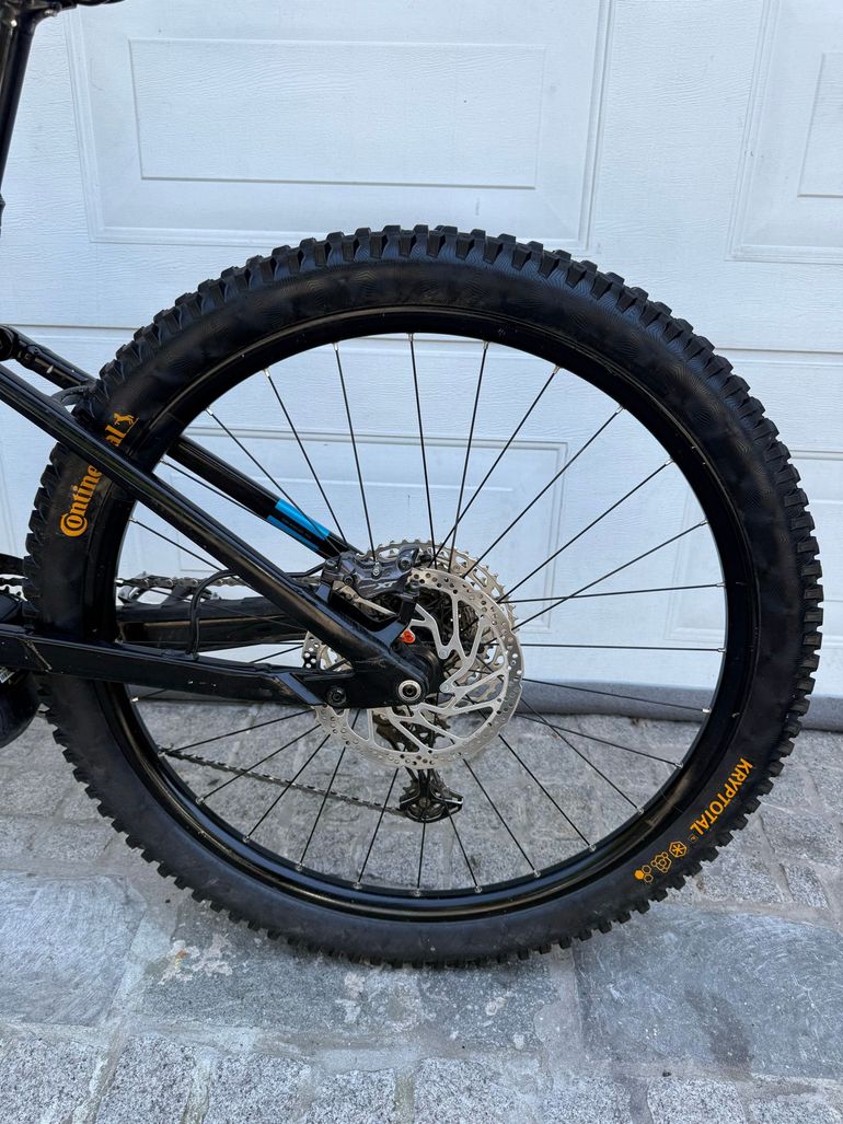 Used CUBE Stereo Shimano Deore XT 2023 Mountainbike — image 10 of 13