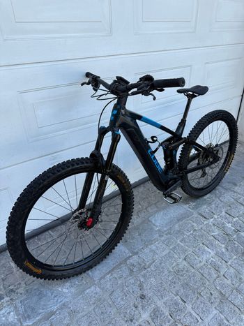 Used CUBE Stereo Shimano Deore XT 2023 Mountainbike — image 11 of 13