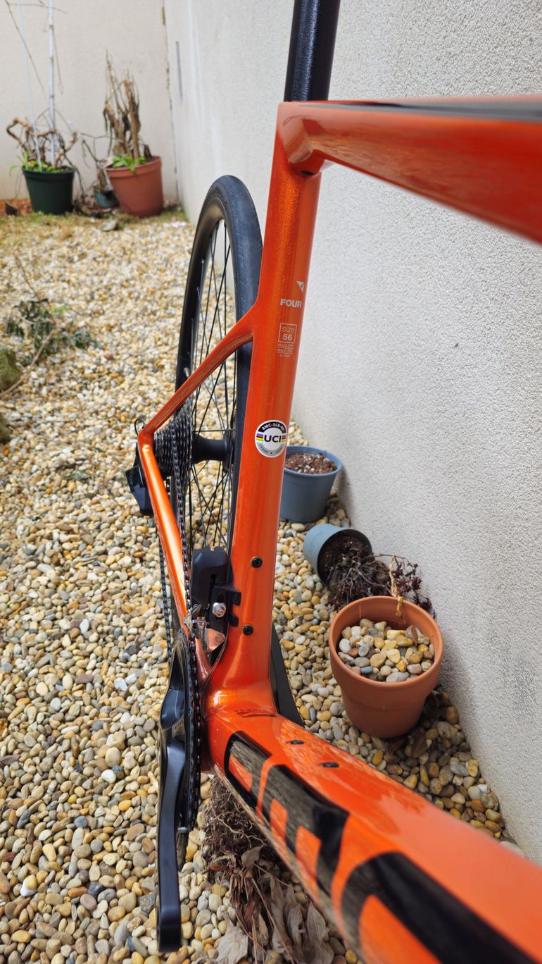 Used BMC Teammachine SLR FOUR 2024 2024 Road & Gravel, Orange — image 11 of 18