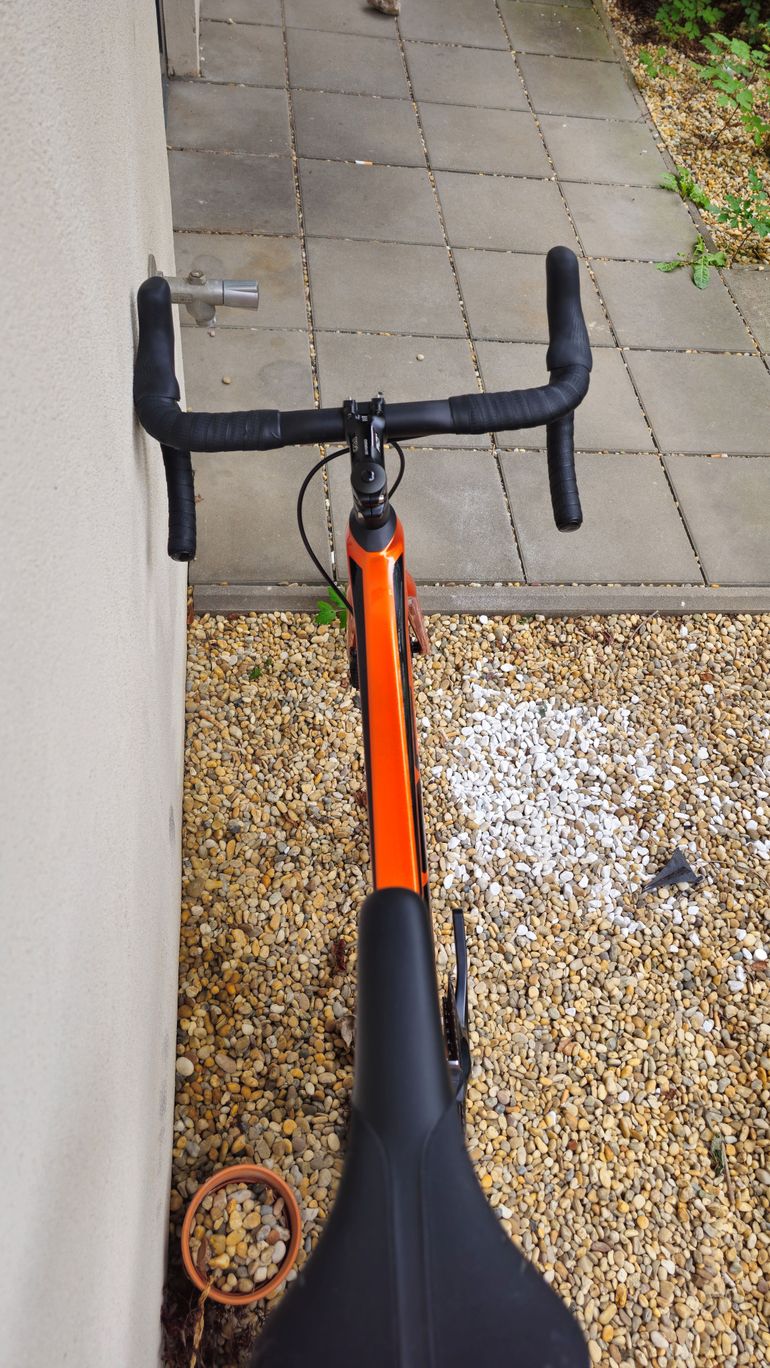 Used BMC Teammachine SLR FOUR 2024 2024 Road & Gravel, Orange — image 13 of 18