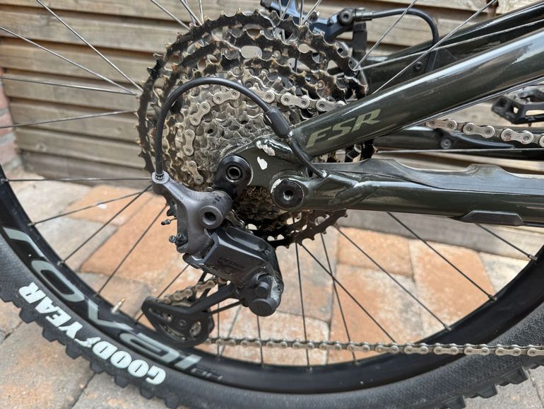 Used Specialized Turbo Kenevo Comp 2024 2024 Mountainbike, Green, 27.5 — image 13 of 21