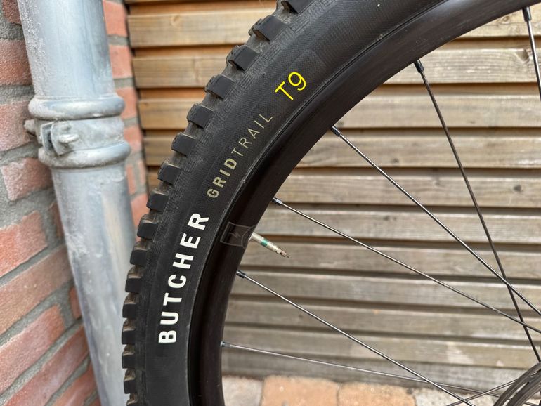 Used Specialized Turbo Levo Alloy 2022 2022 Mountainbike, Verde — image 19 of 22