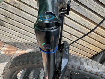 Used Specialized Turbo Levo Alloy 2022 2022 Mountainbike, Verde — image 8 of 22