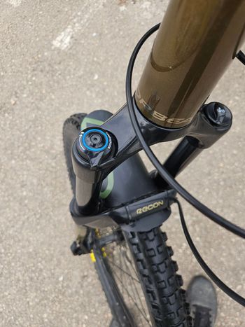 Used Orbea LAUFEY H30 2024 2024 Mountainbike, Orange, 29 — image 8 of 21