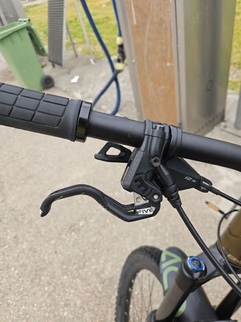 Used Orbea LAUFEY H30 2024 2024 Mountainbike, Orange, 29 — image 5 of 21