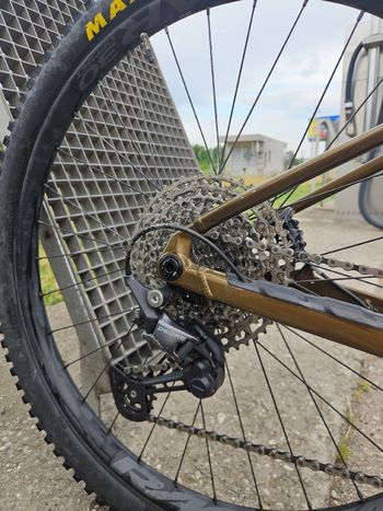 Used Orbea LAUFEY H30 2024 2024 Mountainbike, Orange, 29 — image 3 of 21
