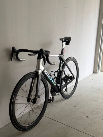 Gebrauchtes Gusto Custom Shimano 105 Di2 2025 Road & Gravel, Schwarz — Bild 4 von 4