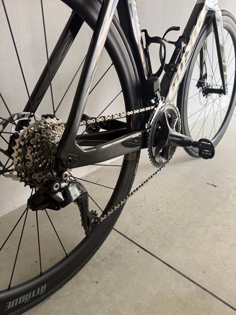 Used Gusto Gusto Custom Shimano 105 Di2 2025 Road & Gravel, Black — image 3 of 4
