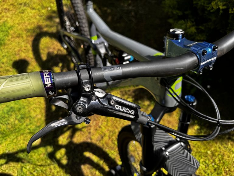 Used Cannondale Trigger SRAM X01 Eagle 2018 Mountainbike, Light Gray, 27.5 (650B) — image 7 of 15