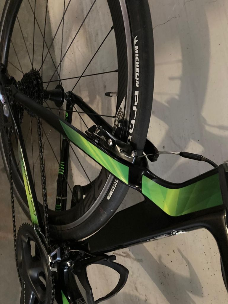 Used Giant Propel Advanced 1 2018 Road & Gravel, Black — image 4 of 4