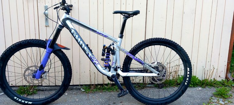 Used Ghost RIOT EN Full Party 2021 2021 Mountainbike, Purple, 27.5 — image 6 of 10