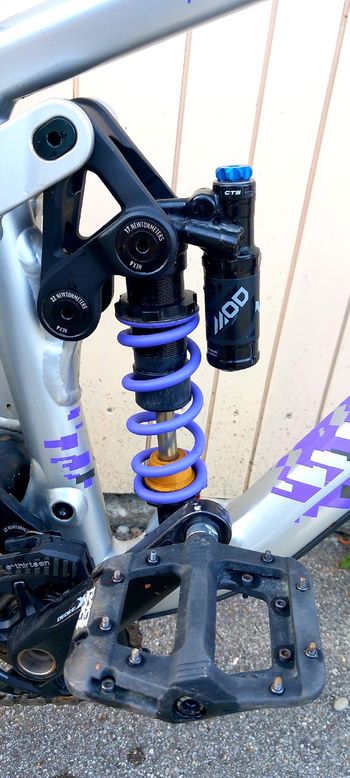 Used Ghost RIOT EN Full Party 2021 2021 Mountainbike, Purple, 27.5 — image 10 of 10
