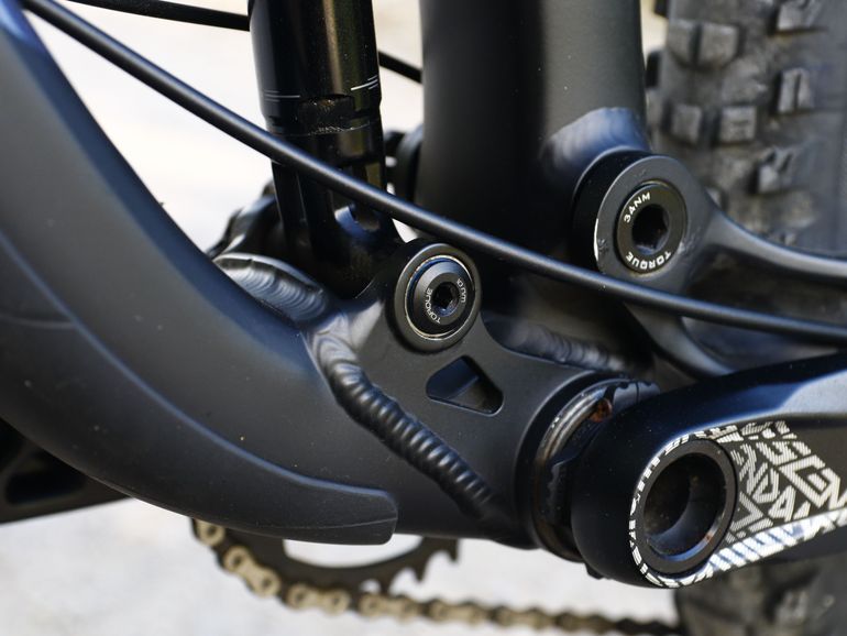 Used Trek Slash 8 2020 2020 Mountainbike, Black, 29 — image 13 of 14
