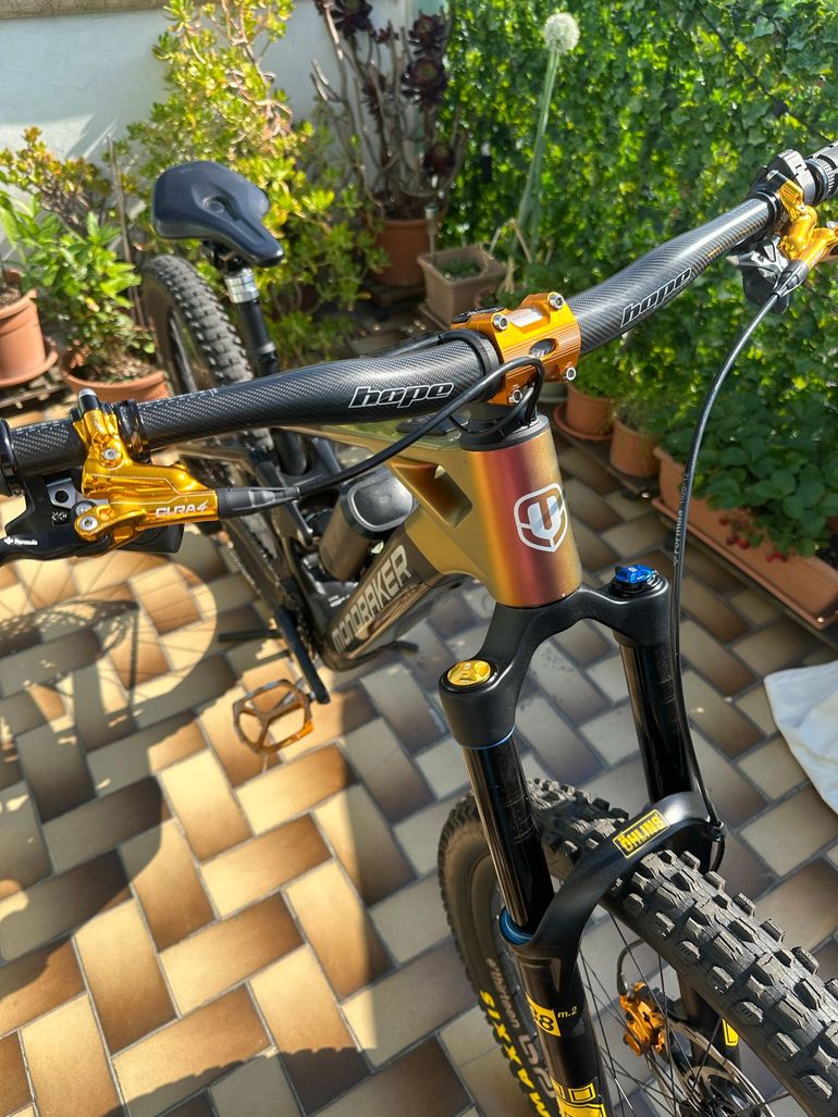 Used Mondraker DUNE XR 2024 2024 Mountainbike, Orange, 29, 27.5 — image 13 of 17