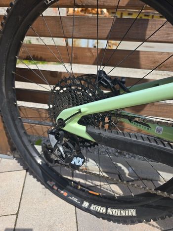 Used Santa Cruz HECKLER R 29 / Carbon C 2023 2023 Mountainbike, Green, 29, 27.5 — image 17 of 18