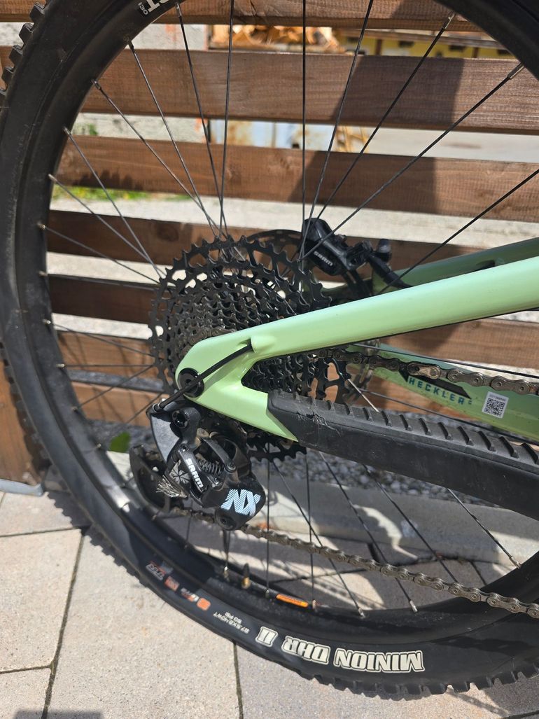 Used Santa Cruz HECKLER R 29 / Carbon C 2023 2023 Mountainbike, Green, 29, 27.5 — image 17 of 18