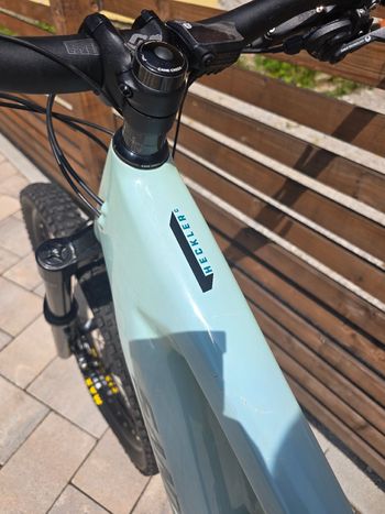 Used Santa Cruz HECKLER R 29 / Carbon C 2023 2023 Mountainbike, Green, 29, 27.5 — image 6 of 18