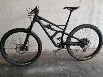 Used Cannondale Jekyll 2 2019 2019 Mountainbike, Black, 27.5 — image 2 of 5