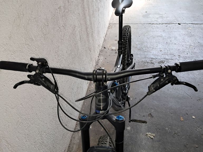 Used Cannondale Jekyll 2 2019 2019 Mountainbike, Black, 27.5 — image 5 of 5