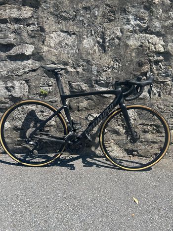 Used Specialized Tarmac Shimano 105 Di2 2025 Road & Gravel