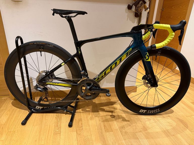 Used Scott Foil Shimano Ultegra Di2 2019 Road & Gravel, Grün — image 1 of 10