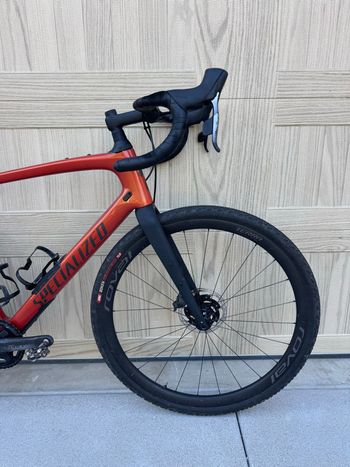 Used Specialized Diverge Pro Carbon 2021 2021 Road & Gravel, Red — image 5 of 6