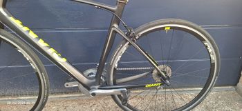 Used Giant Giant Defy Composite 2014 Road & Gravel — image 11 of 12