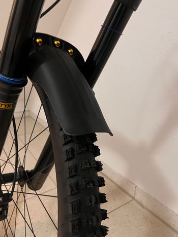 Used Specialized Stumpjumper 15 Öhlins Coil 2025 2025 Mountainbike, Red, 29, 27.5 — image 9 of 20
