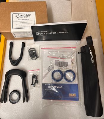 Used Specialized Stumpjumper 15 Öhlins Coil 2025 2025 Mountainbike, Red, 29, 27.5 — image 15 of 20