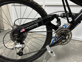 Used Cannondale Super V 600 2005 Mountainbike, Black — image 4 of 8