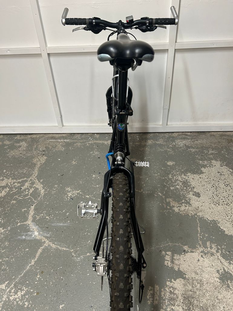 Used Cannondale Super V 600 2005 Mountainbike, Black — image 8 of 8